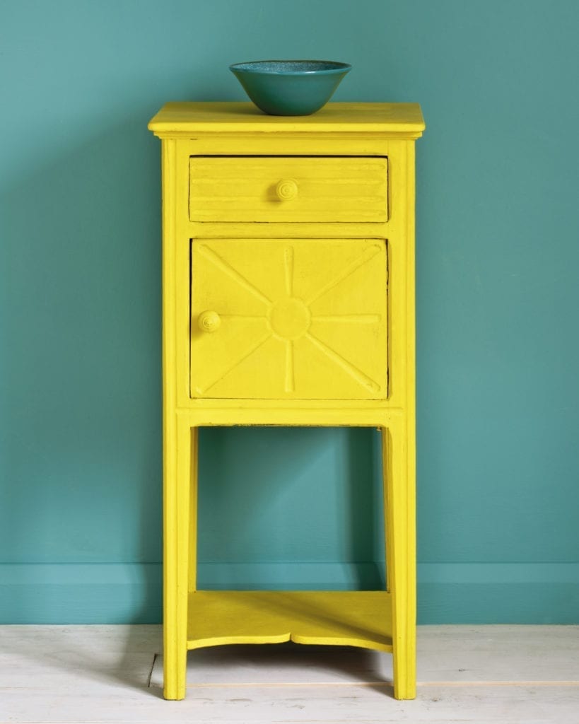 Annie Sloan Chalk Paint - English Yellow (Sample Pot) - Five and Divine
