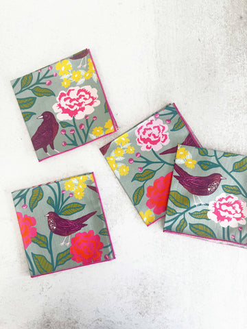 Backyard Songbird Cloth Napkins, set of four  : 18inch everyday napkins